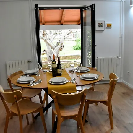 Nyaraló Vacation Póla