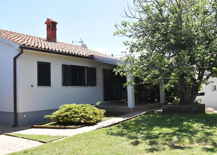 Holiday home Vacation Pula